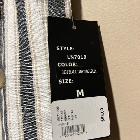 Robert Louis Medium, NWT Navy, tan and white Wide Leg Pants. Pretty and casual - Picture 3 of 7